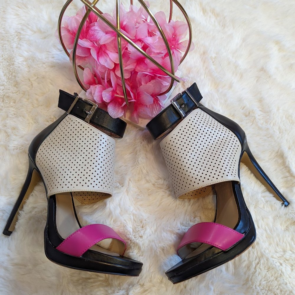 Juicy Couture sandals, size 7